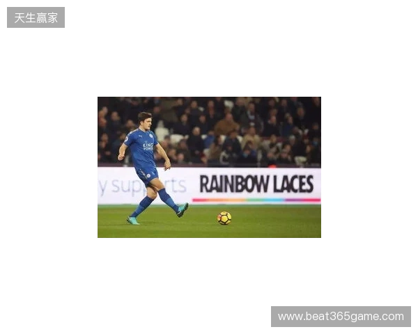 多古:球队本赛季凝聚力更强了,我已经很好地适应了英超联赛